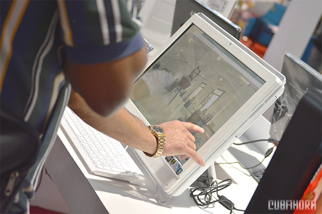 Feria Comercial de "Informática 2013" 07