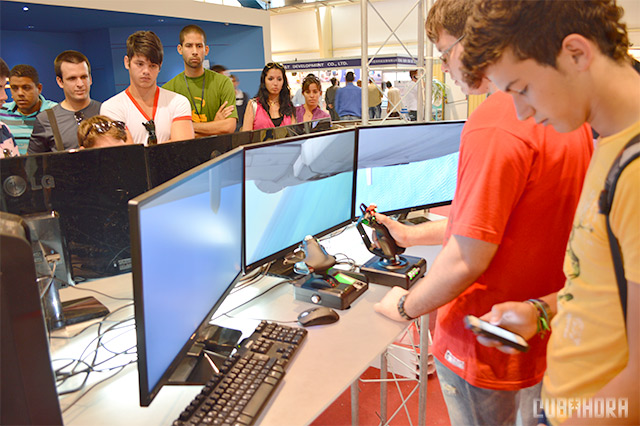 Feria Comercial de "Informática 2013" 10