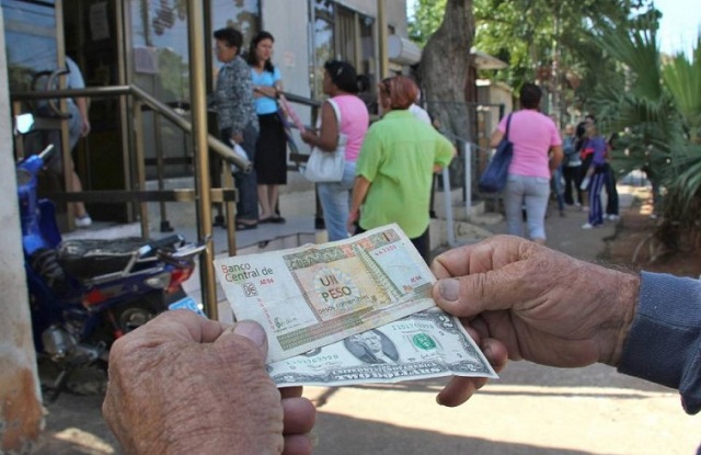 Dólar americano-uso cuba Dólar americano-uso cuba