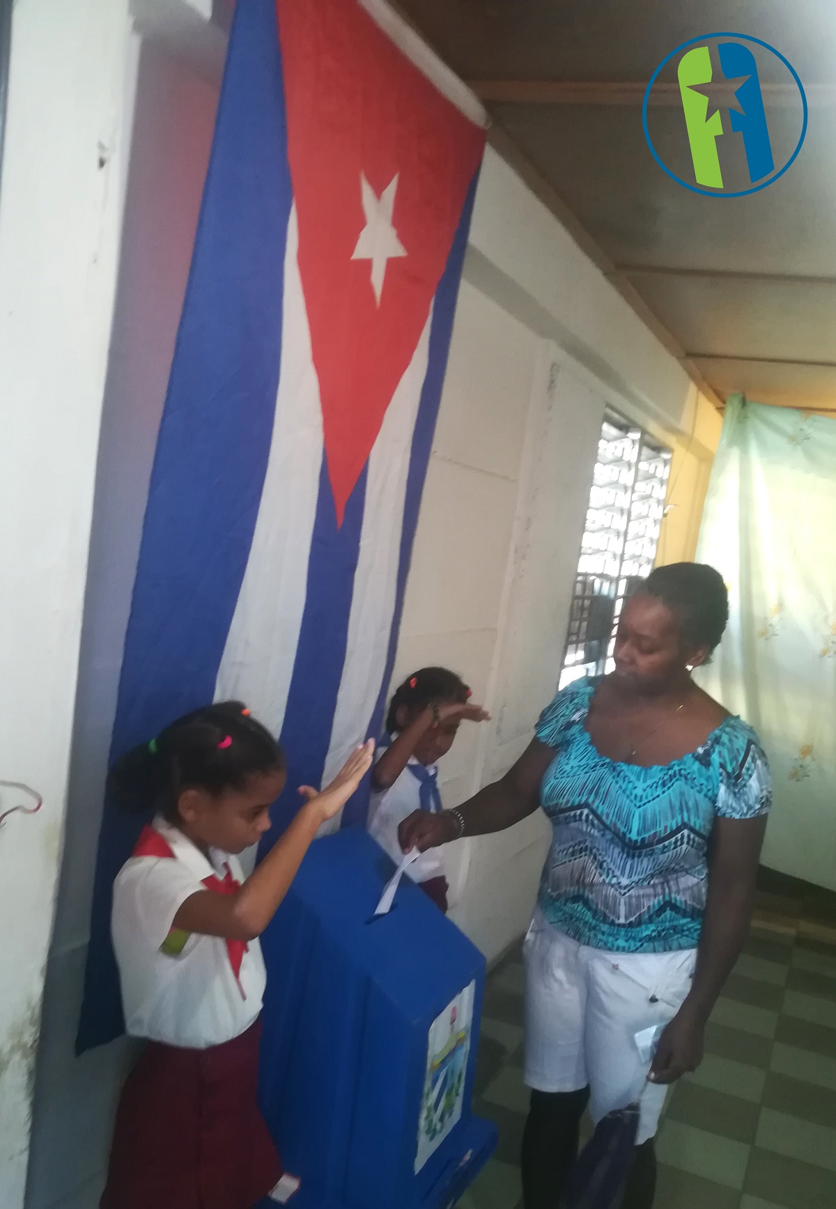 Colegio No. 1 Circunscripción 117 Consejo Popular Chicharrones, Stgo de Cuba Colegio No. 1 Circunscripción 117 Consejo Popular Chicharrones, Stgo de Cuba