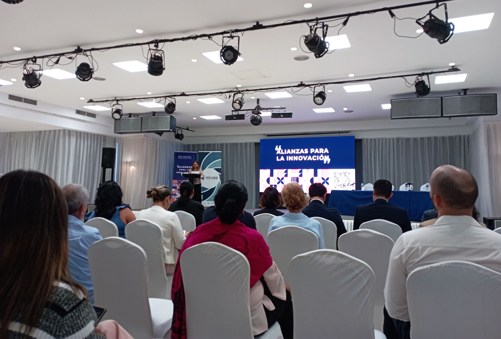 Analizan retos para favorecer cultura empresarial innovadora en Cuba Analizan retos para favorecer cultura empresarial innovadora en Cuba