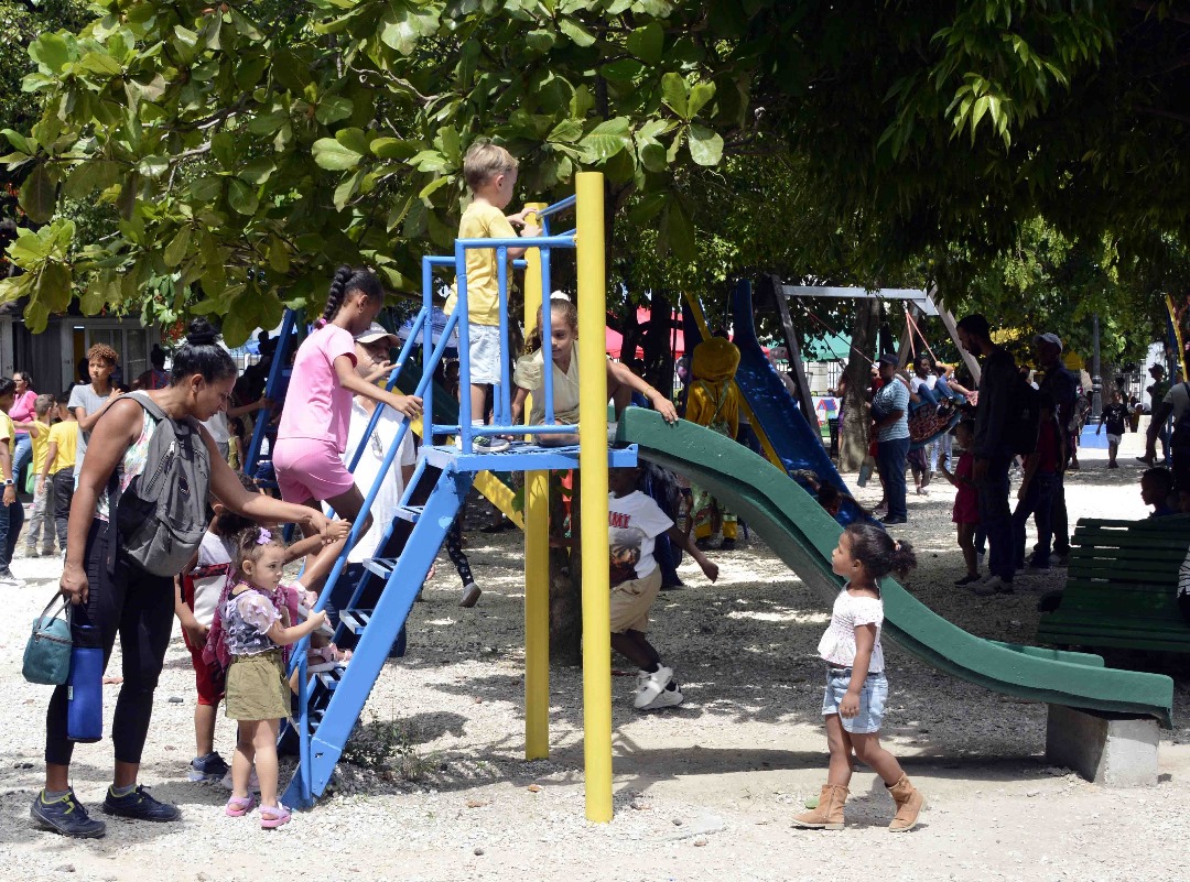 Reabre sus puertas el parque infantil La Maestranza Reabre sus puertas el parque infantil La Maestranza