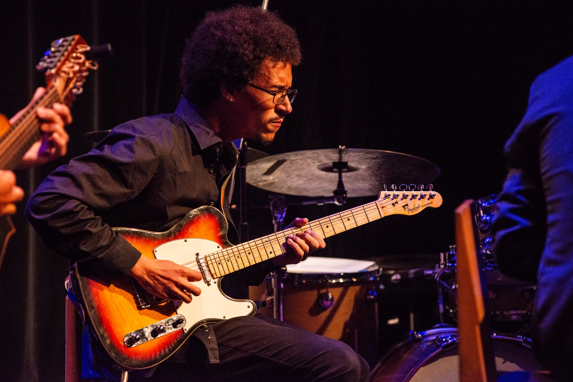 Olokun dio permiso a una quena y un piano.