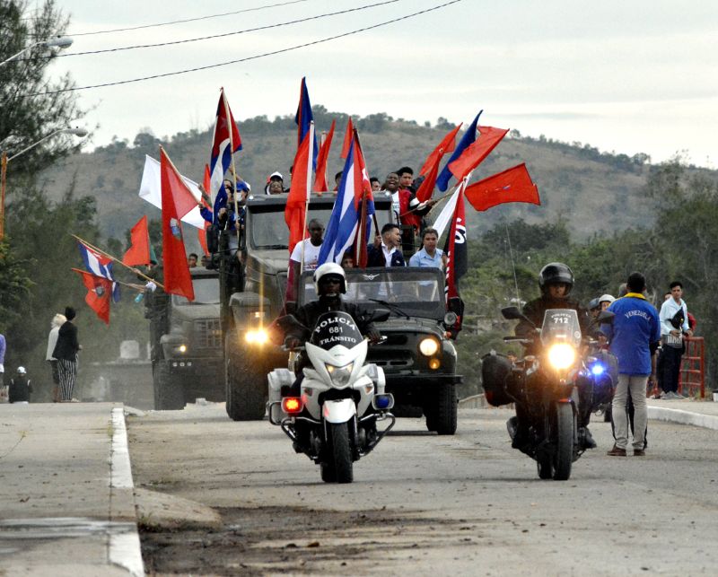 Holguín evoca entrada de la Caravana de la Libertad Holguín evoca entrada de la Caravana de la Libertad
